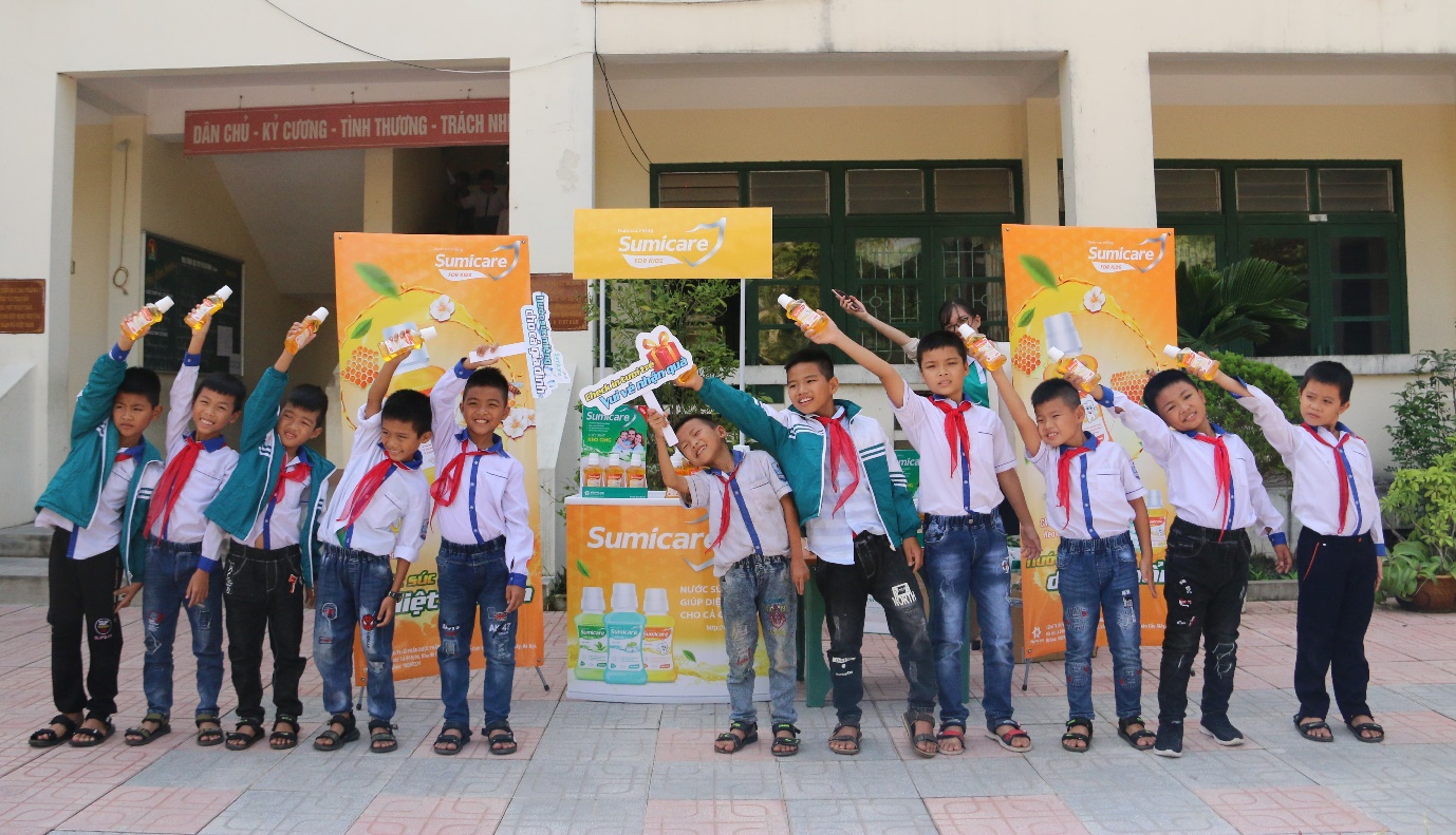 Nước súc miệng Sumicare đồng hành cùng Chương trình Nha học đường 2020 - 4