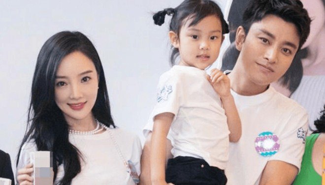 Sao nhí Trung Quốc 1 thời: Lý Tiểu Lộ tai tiếng ngoại tình, Dương Mịch tương lai không ổn định - 6
