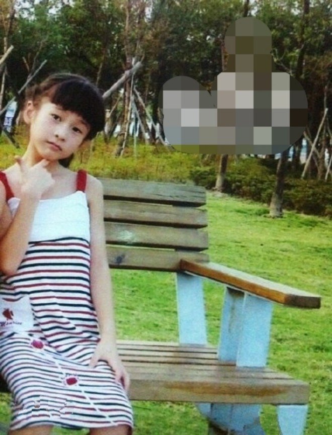 Sao nhí Trung Quốc 1 thời: Lý Tiểu Lộ tai tiếng ngoại tình, Dương Mịch tương lai không ổn định - 13