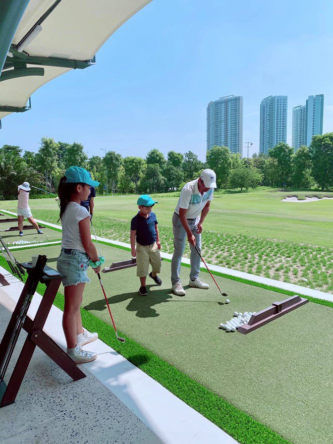 Sao Việt 24h: Dân mạng ngưỡng mộ con gái MC VTV, ít tuổi đã làm điều bao người mơ ước - 11