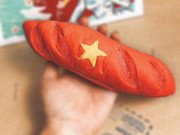 Tiêu dùng - “Bánh mì yêu nước” phủ sóng cộng đồng mạng, chủ quán bất ngờ tiết lộ doanh thu “khủng”