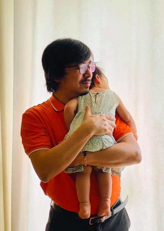 Cuộc sống hiện tại của amp;#34;Giáo sư Xoayamp;#34; đình đám trên sóng VTV sau 8 năm cưới vợ - 6