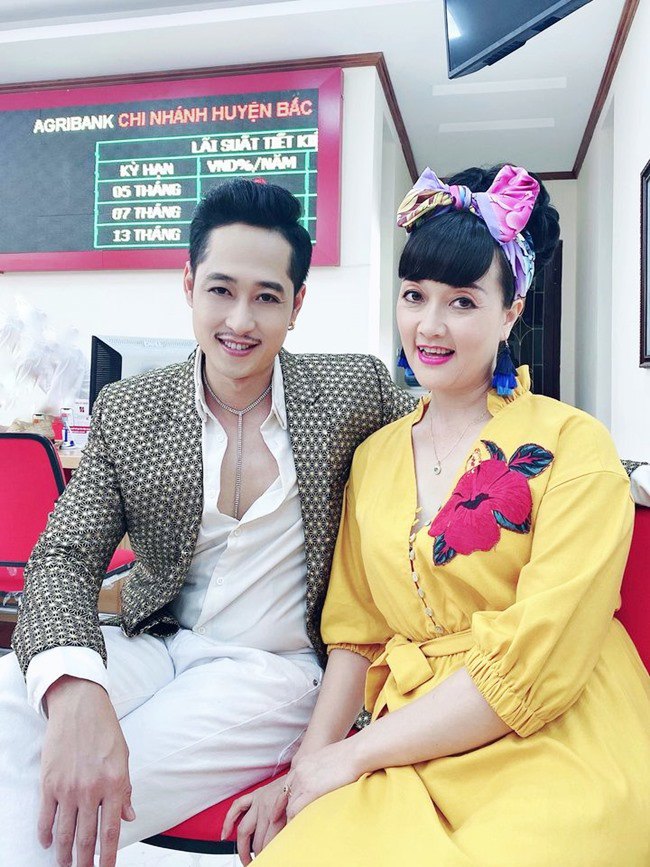 Không thể nhận ra gã đàn em amp;#34;quay xeamp;#34; Đừng Bắt Em Phải Quên với bộ dáng amp;#34;bóng bẩyamp;#34; này - 1