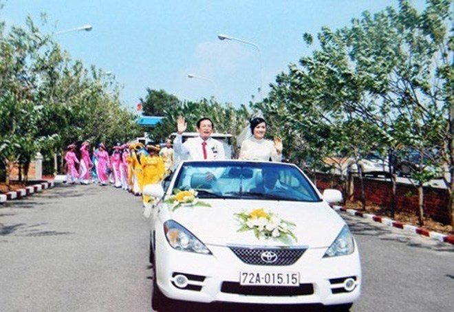 Đại gia Việt lấy vợ thứ 6 kém 54 tuổi và 5 cái nhất không ai sánh bằng - 5