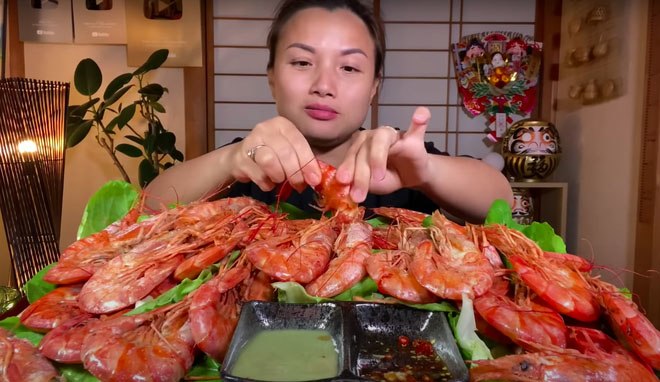 Soi thu nhập của 3 bà mẹ làm Youtuber nổi nhất Việt Nam: Ai kiếm tiền amp;#34;khủngamp;#34; nhất? - 6