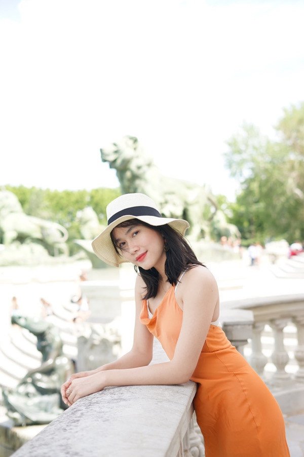 Xuất hiện thí sinh biết 3 thứ tiếng có sắc vóc đẹp tựa nữ thần của Hoa hậu Việt Nam 2020 - 5