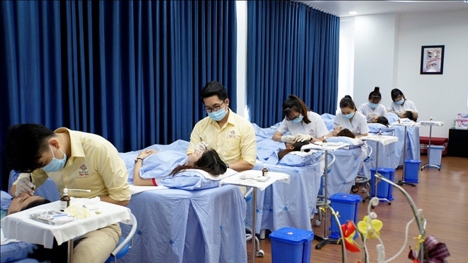 Bệnh viện Thẩm mỹ Ngọc Phú ưu đãi đặc biệt mừng Ngày Phụ nữ Việt Nam - 4
