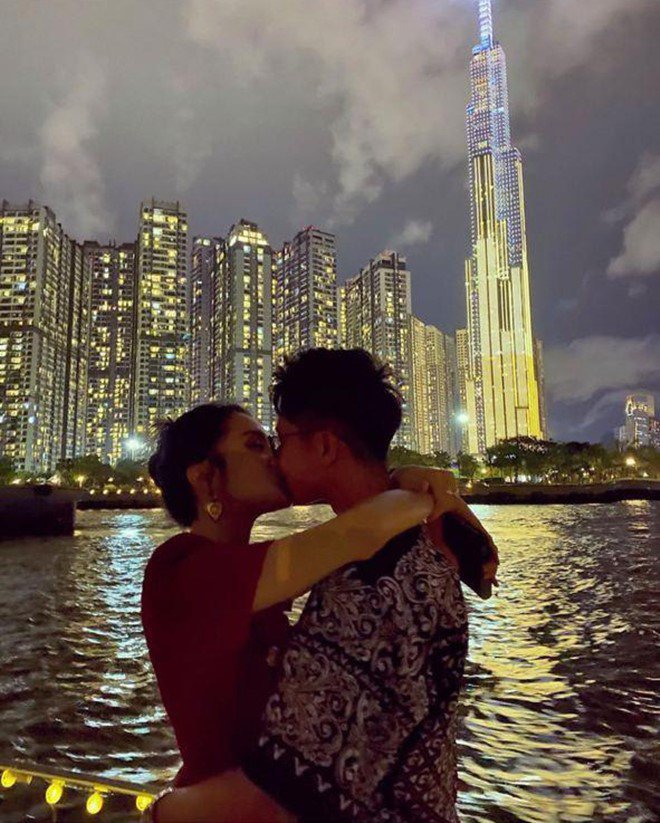 Hương Giang: amp;#34;Dù có bị cắm 1276 cái sừng lên đầu, em cũng im phăng phắc không nói một lờiamp;#34; - 5