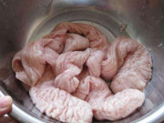 Bếp Eva - Rửa lòng già dùng muối hay giấm? Đầu bếp mách cách rửa sạch mùi hôi trong 15 phút