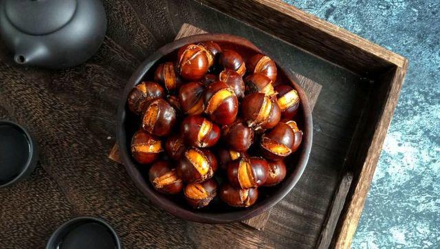 Trời lạnh ăn hạt dẻ nóng ai cũng thích nhưng cấm ăn loại hạt dẻ này kẻo hỏng não - 4
