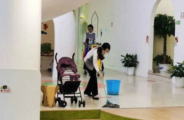 Vừa lộ bụng bầu lớn trên đường, Triệu Lệ Dĩnh đã trở về với thân hình amp;#34;gầy trơ xươngamp;#34; - 4