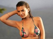 Clip Eva - Chân dài sở hữu vòng một tự nhiên đẹp bậc nhất thế giới