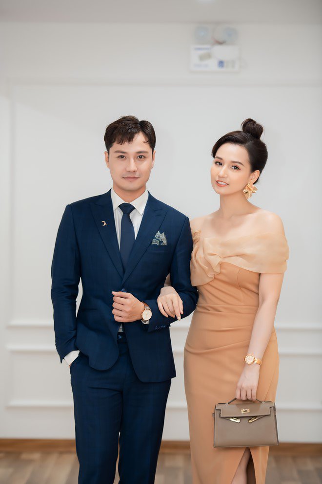 Ngọc Hân và Lã Thanh Huyền đọ sắc, cùng đẹp amp;#34;không tì vếtamp;#34; - 5