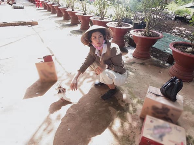 Chưa từng tránh thai, Hoa hậu gốc Vũng Tàu cứ bầu là đẻ, phải bán nhà, về quê làm nông - 7