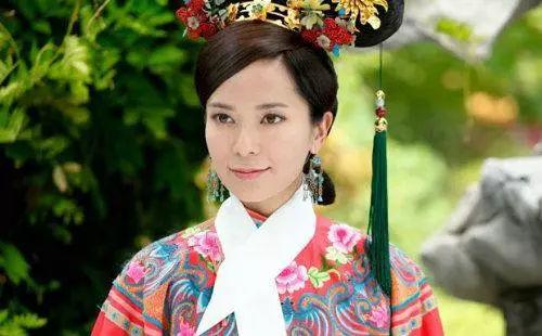 Phi tần không có nổi mụn con nhưng lại được cả 3 vị Hoàng đế sủng ái vì điều này - 2