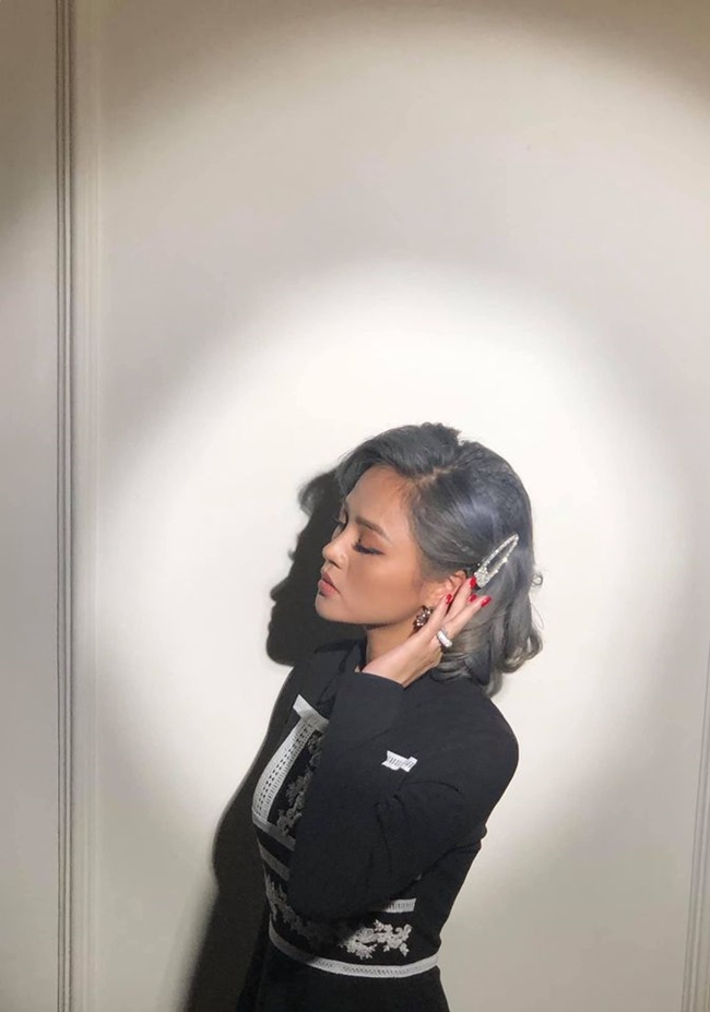 Rộ tin Thu Quỳnh đính hôn lần 2 vì đeo nhẫn ngón áp út, nguyên nhân chẳng ai ngờ - 4