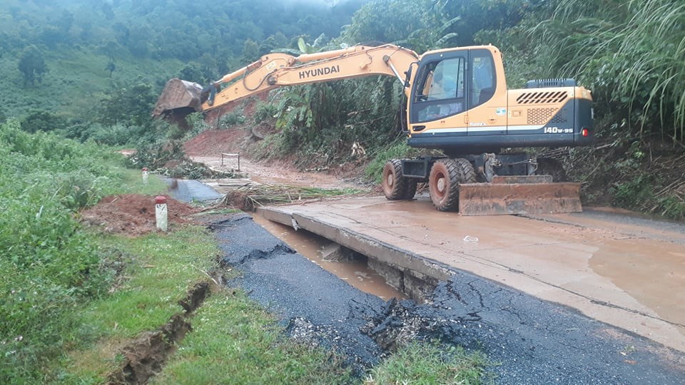 Nóng: Sạt lở đất khiến khoảng 20 cán bộ, chiến sĩ thuộc sư đoàn 337 nghi bị vùi lấp - 3