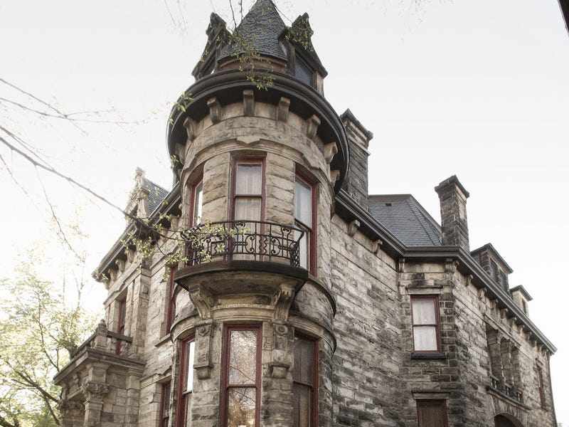 4 ngôi nhà nổi tiếng ma ám nhưng có giá đến vài chục tỷ amp;#34;gây sốcamp;#34; - 3