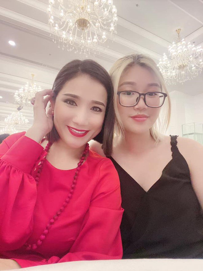 Nữ MC lận đận tình duyên: Con gái từng không cho cô lấy chồng, không báo hiếu nếu có em - 4