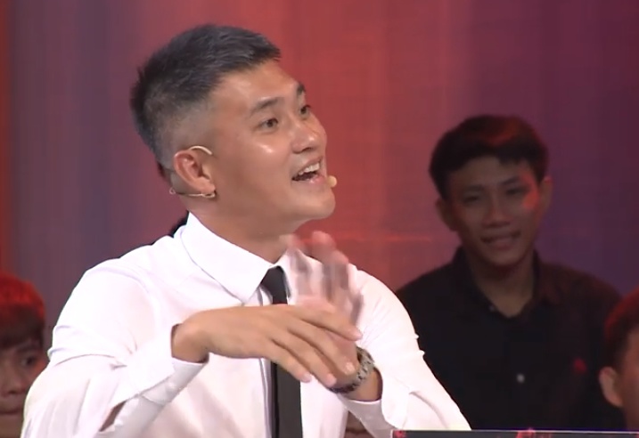 Thủy Tiên chỉ mặt chất vấn chồng chuyện ngoại tình, thái độ Công Vinh sợ vợ một phép! - 4