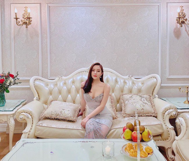 Hot girl 10X Hưng Yên tuyên bố amp;#34;đi hát thành công hơn Chi Puamp;#34; sống sang chảnh - 6