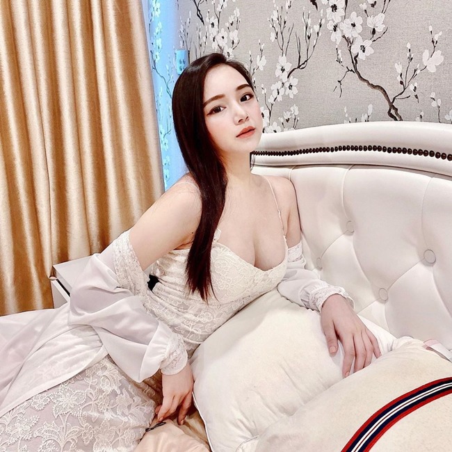 Hot girl 10X Hưng Yên tuyên bố amp;#34;đi hát thành công hơn Chi Puamp;#34; sống sang chảnh - 10