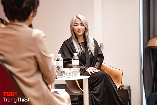 Người phụ nữ đứng sau 1900, Tia Liêu: “Trụ cột gia đình không phải cuộc ganh đua vị thế” - 4