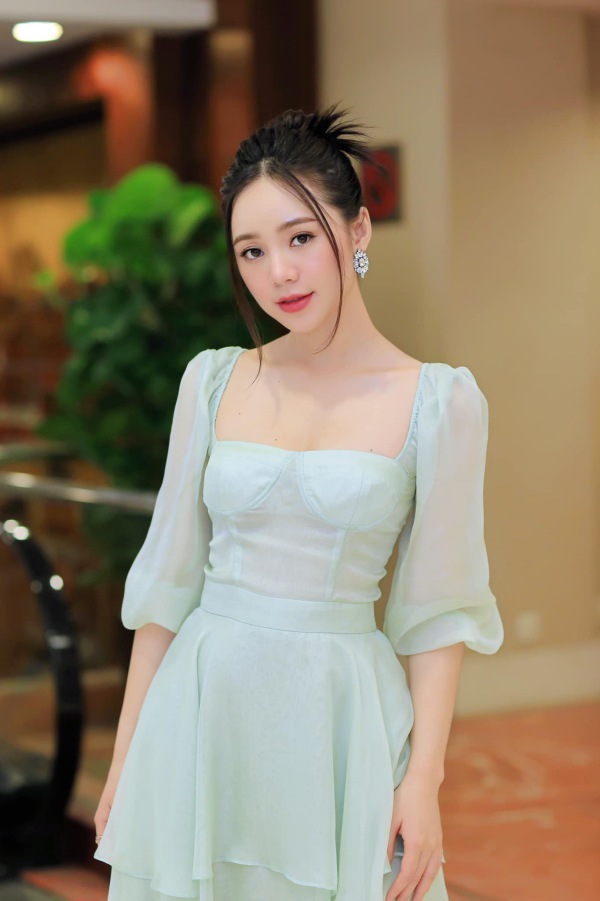 Xinh như thiên thần, Quỳnh Kool chẳng ngờ bị soi phẫu thuật thẩm mỹ trong quá khứ - 13