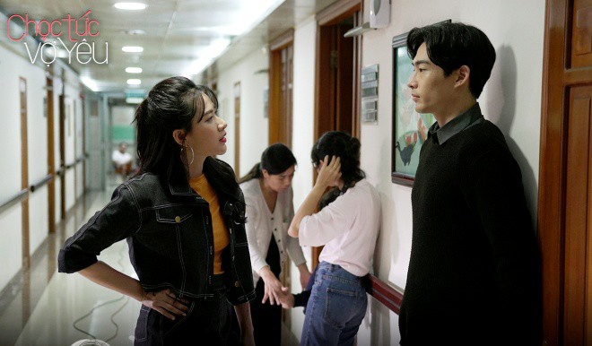 Chọc Tức Vợ Yêu: Từ nguyên tác amp;#34;vạn likeamp;#34; đến phim ngôn tình vạn… sai, nhà nhà amp;#34;ném đáamp;#34; - 2