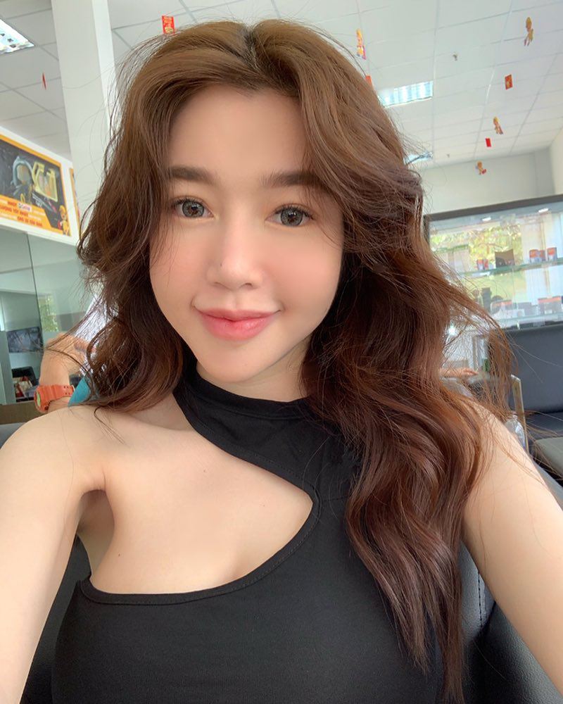 Hé lộ ảnh chụp 11 năm trước, Elly Trần đang chứng minh nhan sắc thật, không hề chỉnh sửa? - 5