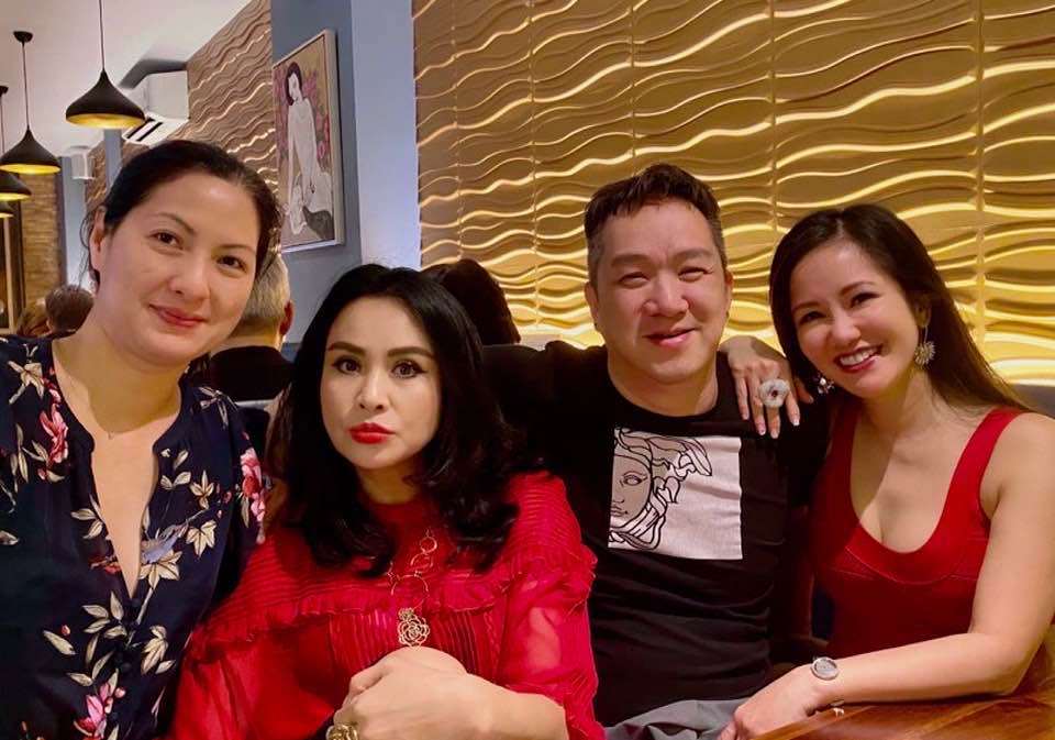 13 năm sau ly hôn: Thu Phương sống chung không cưới với amp;#34;ông bầuamp;#34;, Huy MC yêu chiều vợ mới - 9