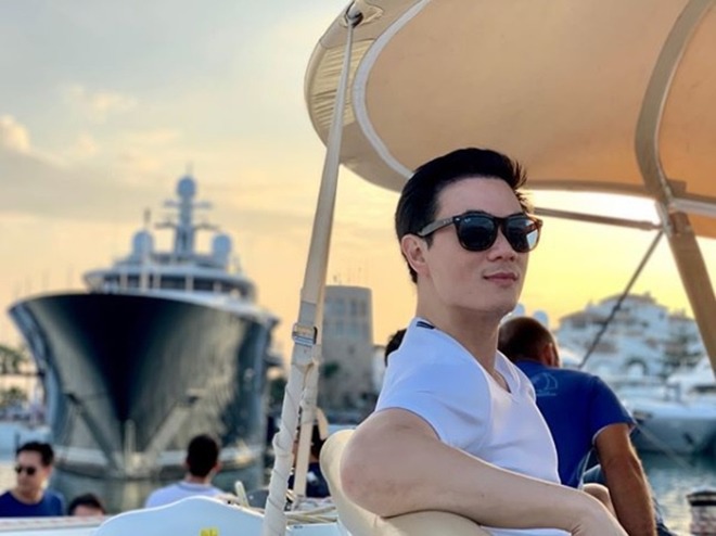 Gia thế amp;#34;khủngamp;#34;, độ giàu có hơn người của chồng mỹ nhân đẹp nhất Thái Lan - 1