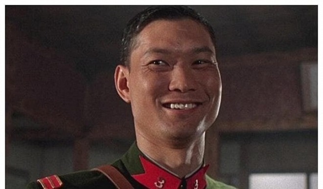 Người đàn ông làm gãy tay Lý Liên Kiệt, dám thẳng chân đá Ngô Kinh giờ tóc bạc trắng - 4