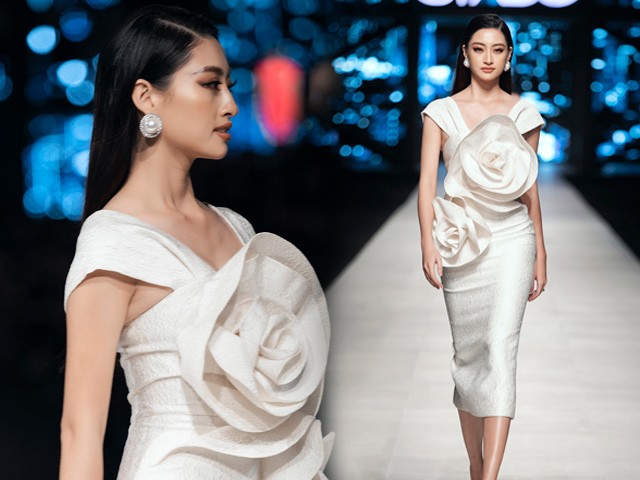 Lương Thùy Linh khoe thần thái đỉnh cao, đôi chân dài 1m22 lướt nhẹ trên sàn runway