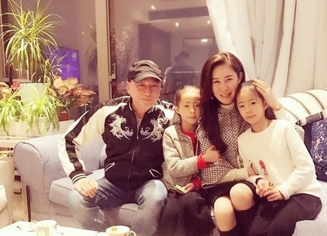 Hào quang vụt tắt, amp;#34;Ngũ hổ tướngamp;#34; Thang Trấn Nghiệp đình đám một thời giờ đi hát đám cưới - 4