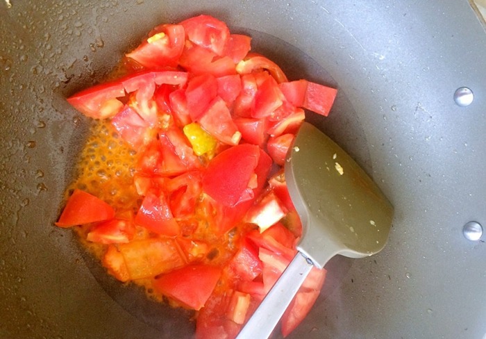 Làm trứng chưng cà chua, hầu như ai cũng bỏ quên 2 nguyên liệu nên món ăn không ngon - 3