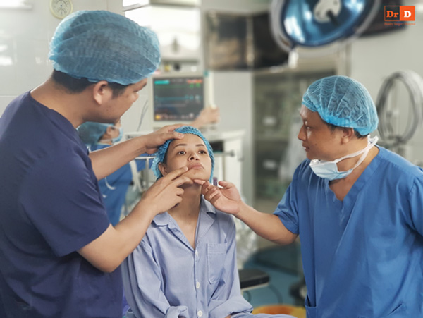 ThS.BS Lê Hữu Điền – bác sĩ thẩm mỹ có “tâm”, có “tầm” - 4