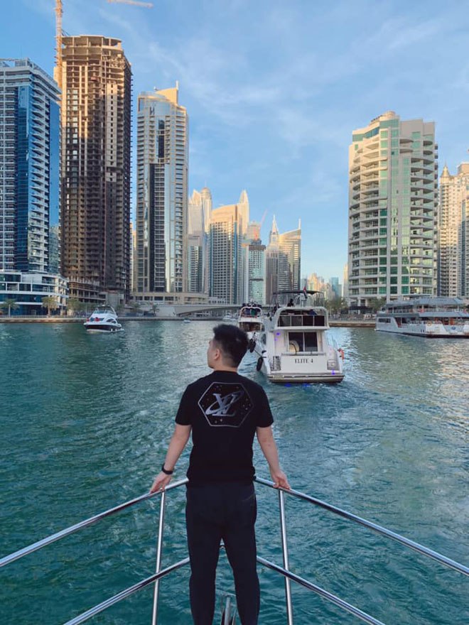 Thiếu gia Việt là chủ tịch trẻ nhất của một đội bóng nổi tiếng, có khối tài sản khổng lồ - 6