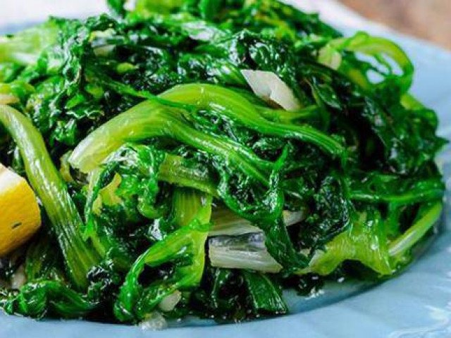 4 thói quen ăn uống bào mòn dạ dày chẳng kém rượu bia, nhiều người Việt có 1 trong 4 6 Món ngon của nhiều gia đình hóa ra là đồng phạm ung thư dạ dày