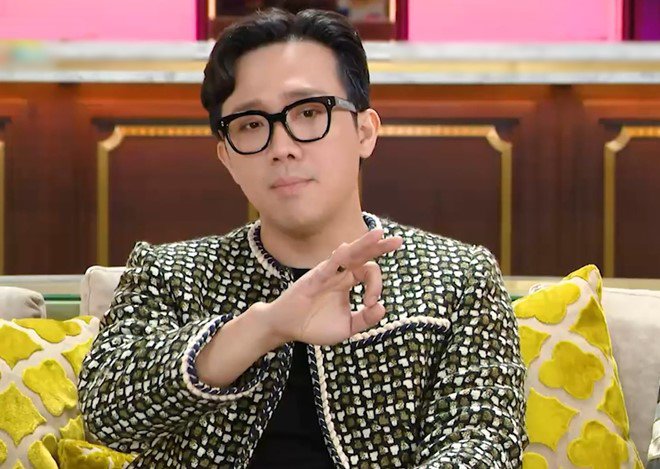 MC Trấn Thành nhắc lại bức ảnh amp;#34;nụ hôn sóng gióamp;#34; sau 3 ngày cưa đổ nữ ca sĩ chảnh - 1