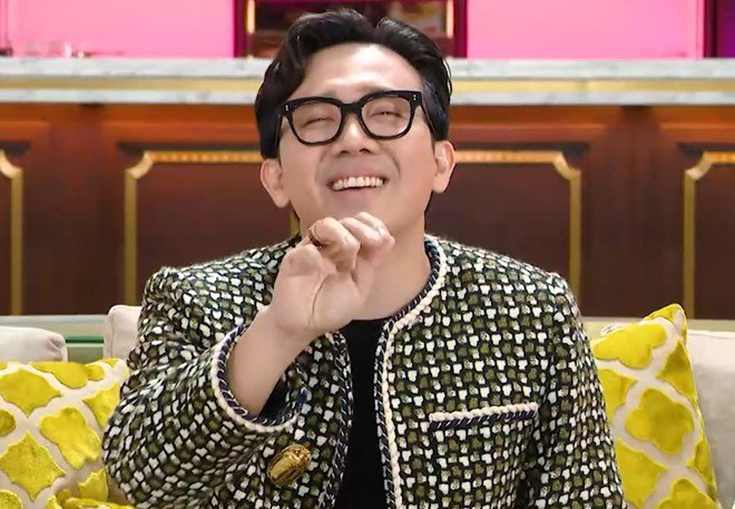 MC Trấn Thành nhắc lại bức ảnh amp;#34;nụ hôn sóng gióamp;#34; sau 3 ngày cưa đổ nữ ca sĩ chảnh - 2