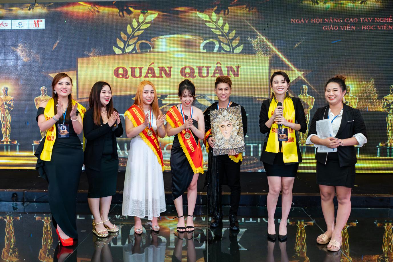 Team Nguyễn Trường Sơn giành quán quân tại cuộc thi phun xăm  - 2