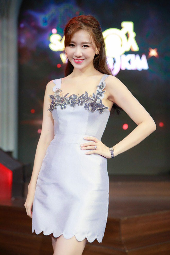 Từng bị đồn mang bầu vì béo, Hari Won còn không quên câu nói rất nặng của Trấn Thành - 4