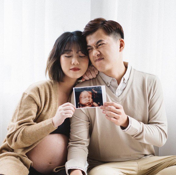 Vợ MC Trần Ngọc có bầu sau 4 năm kết hôn, 3 tuần nữa đẻ bụng vẫn trắng nõn - 4
