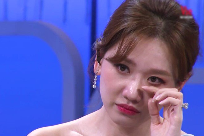 Hari Won nức nở nói cổ tử cung bị ngắn, mẹ ruột an ủi làm ai cũng nghẹn lòng - 3