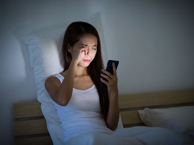 Tác hại của thức khuya: Tăng cân, suy giảm trí nhớ và cả nguy cơ mắc bệnh tim - 1