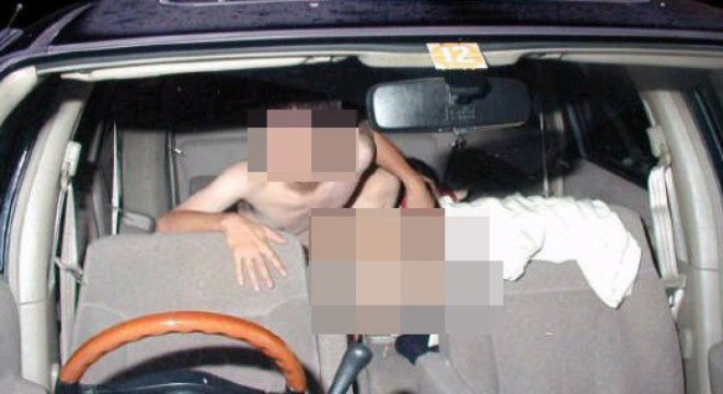 Cặp đôi đã làm chuyện ấy trong ô tô (Ảnh minh họa)