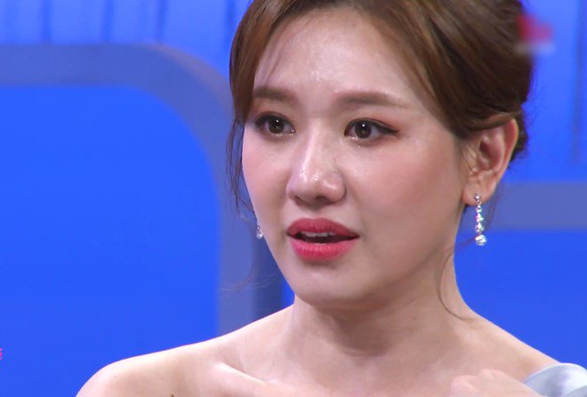 Hari Won khóc: amp;#34;Có nhiều việc em đang bị áp lực, mới đây ngất xỉuamp;#34; - 2