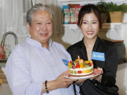 Giải trí - Từng là ngôi sao huyền thoại, "ông béo làng võ" Cbiz giờ phải chống gậy, con dâu kể sự thật