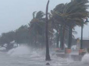 Miền Trung mưa lớn do áp thấp, lại có thêm cơn bão mới giật cấp 12 sắp vào biển Đông